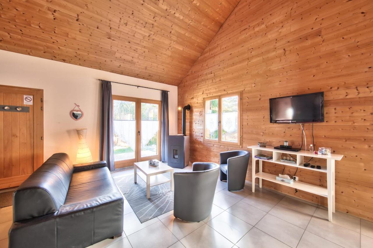 Chalet De Charme - Le Martinet Ney Exterior foto